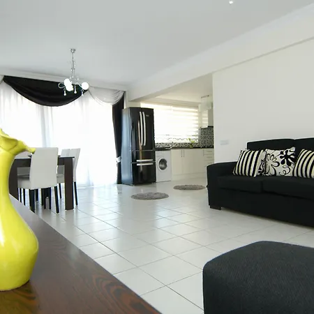 Orka Park Complex Apartman *